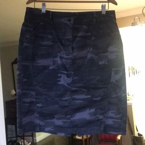 LOFT 100% cotton stretch jean gray camo skirt